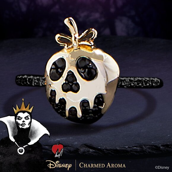 Disney Villians Snow White Poison Apple Ring, size 7 - Picture 1 of 4
